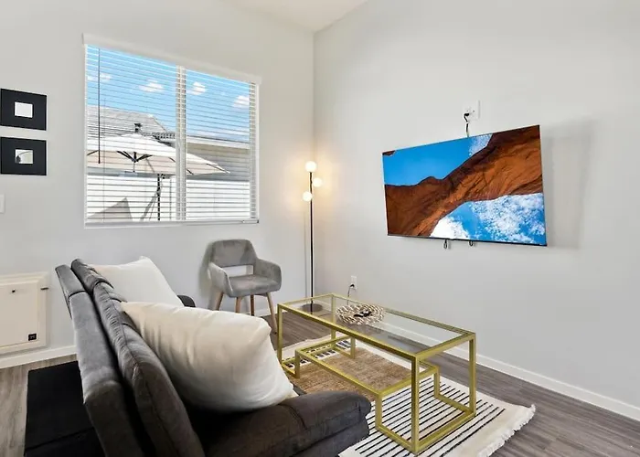 Apartment Luminous Sunrise In With Pool,bbq *